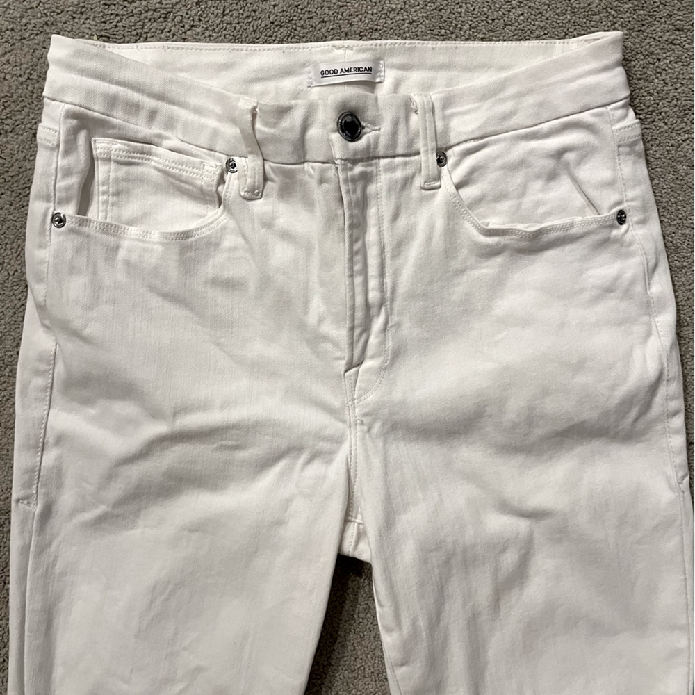 Good American Good Legs Crop White 10 - Picture 4 of 6